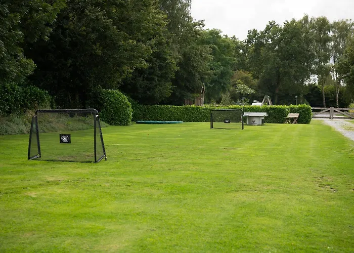 De Bijsselse Enk, Noors 14 Dağ evi